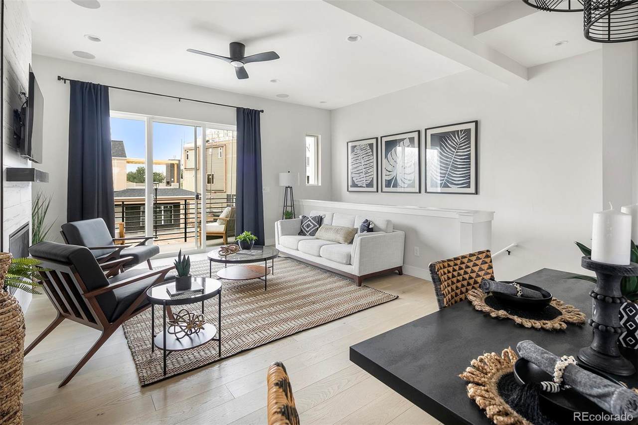 888 Valentia Street - Photo 1