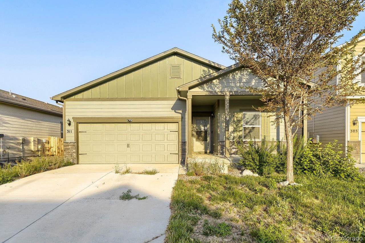 311 Maple Street - Photo 1