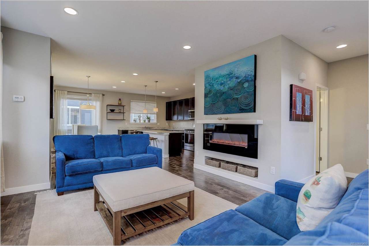 686 Hinsdale Avenue - Photo 1