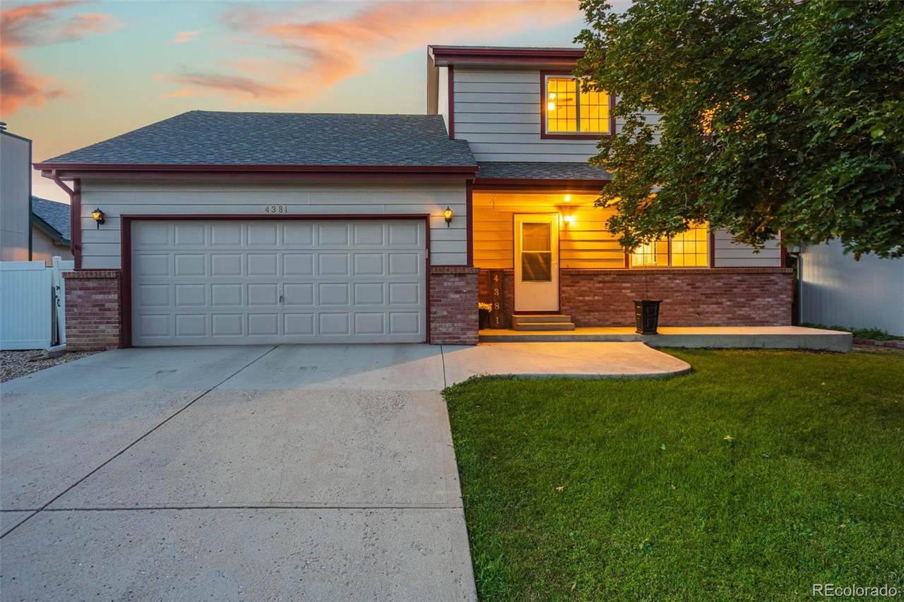 4381 Sunridge Drive - Photo 1