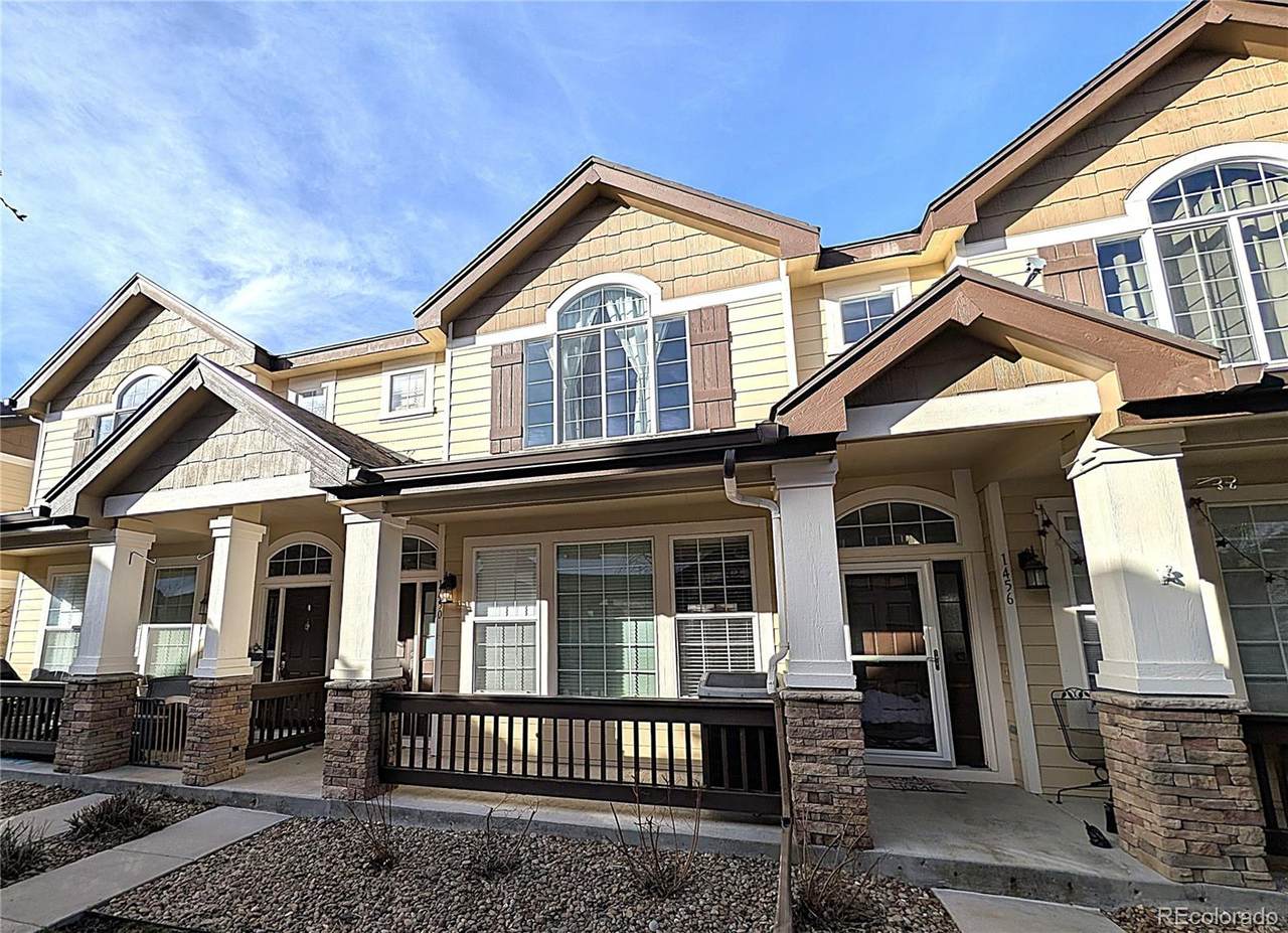 1450 Turnberry Drive - Photo 1