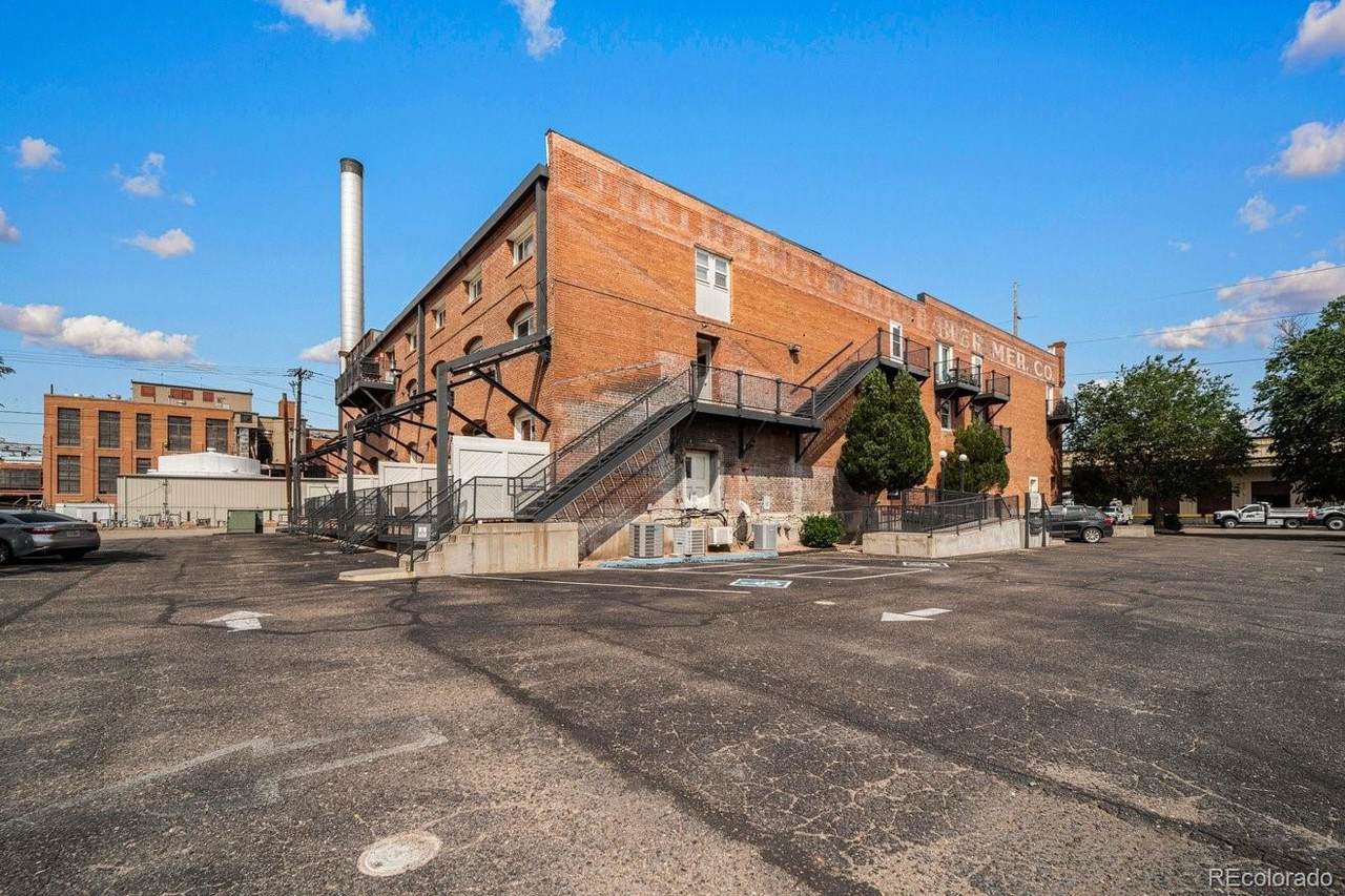 201 Lamkin Street - Photo 1