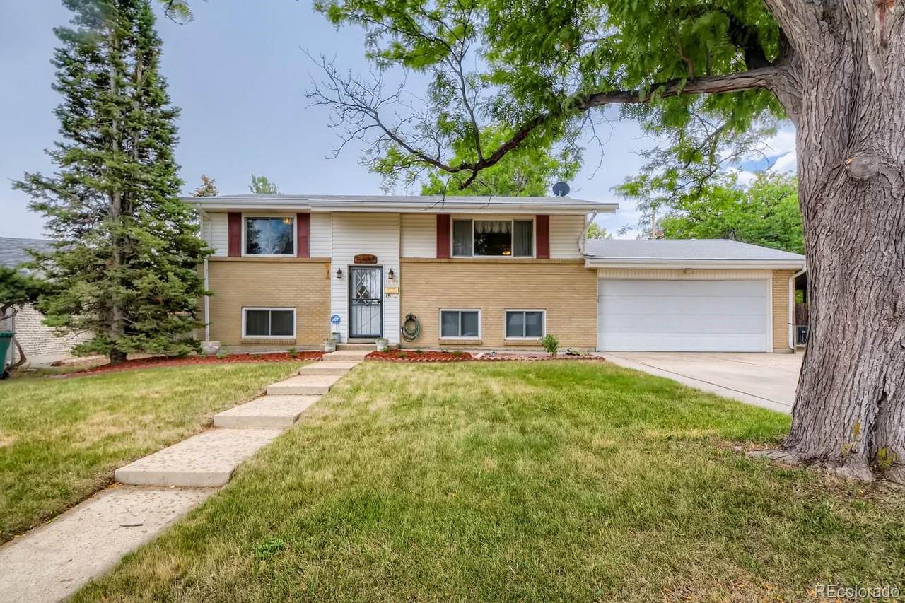 15384 10th Avenue - Photo 1