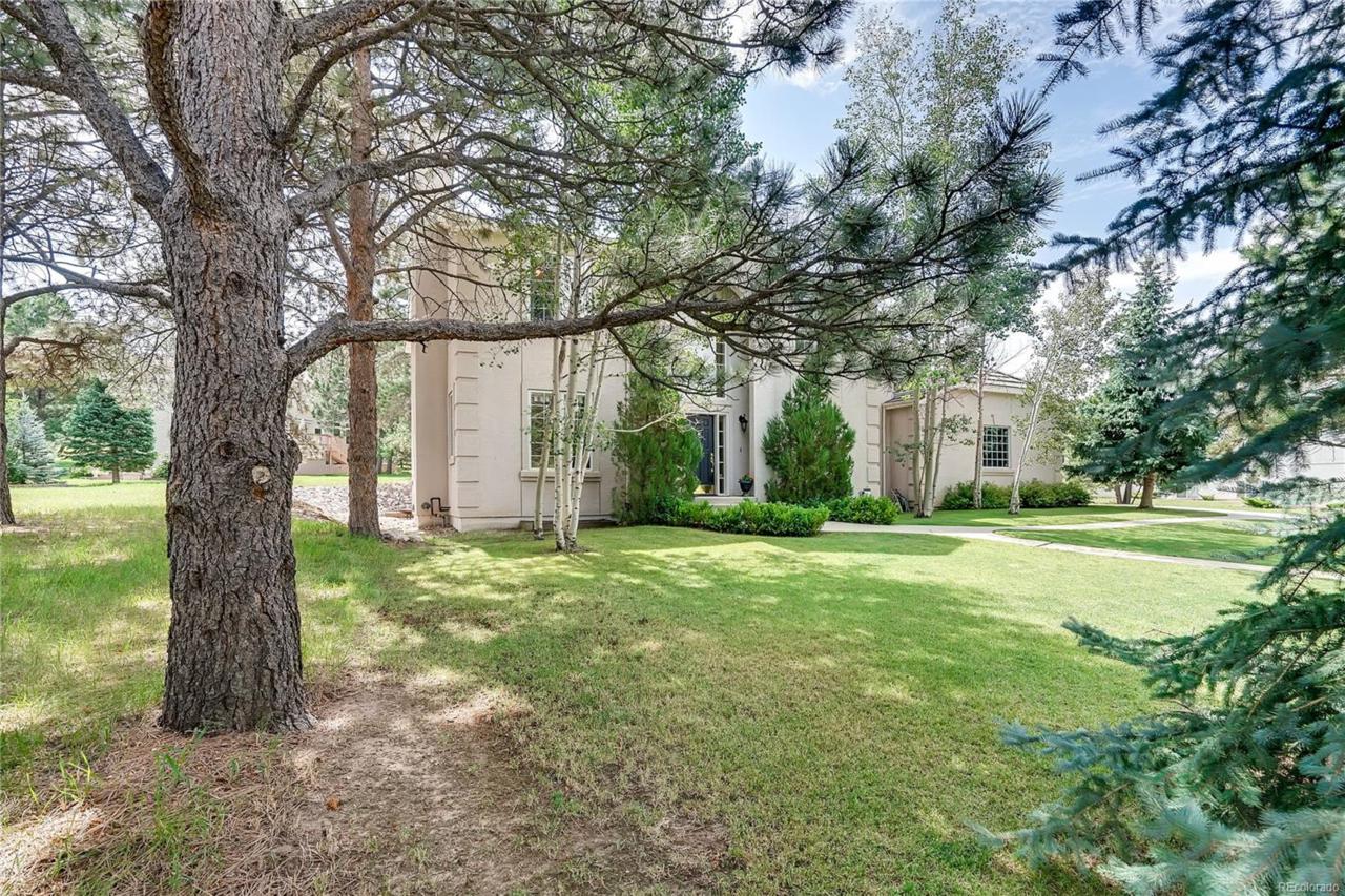 1525 Longview Circle - Photo 1