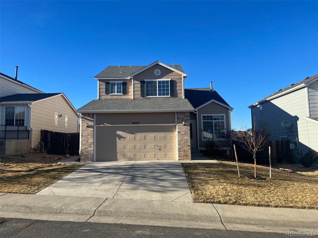 5637 Winnipeg Street - Photo 1