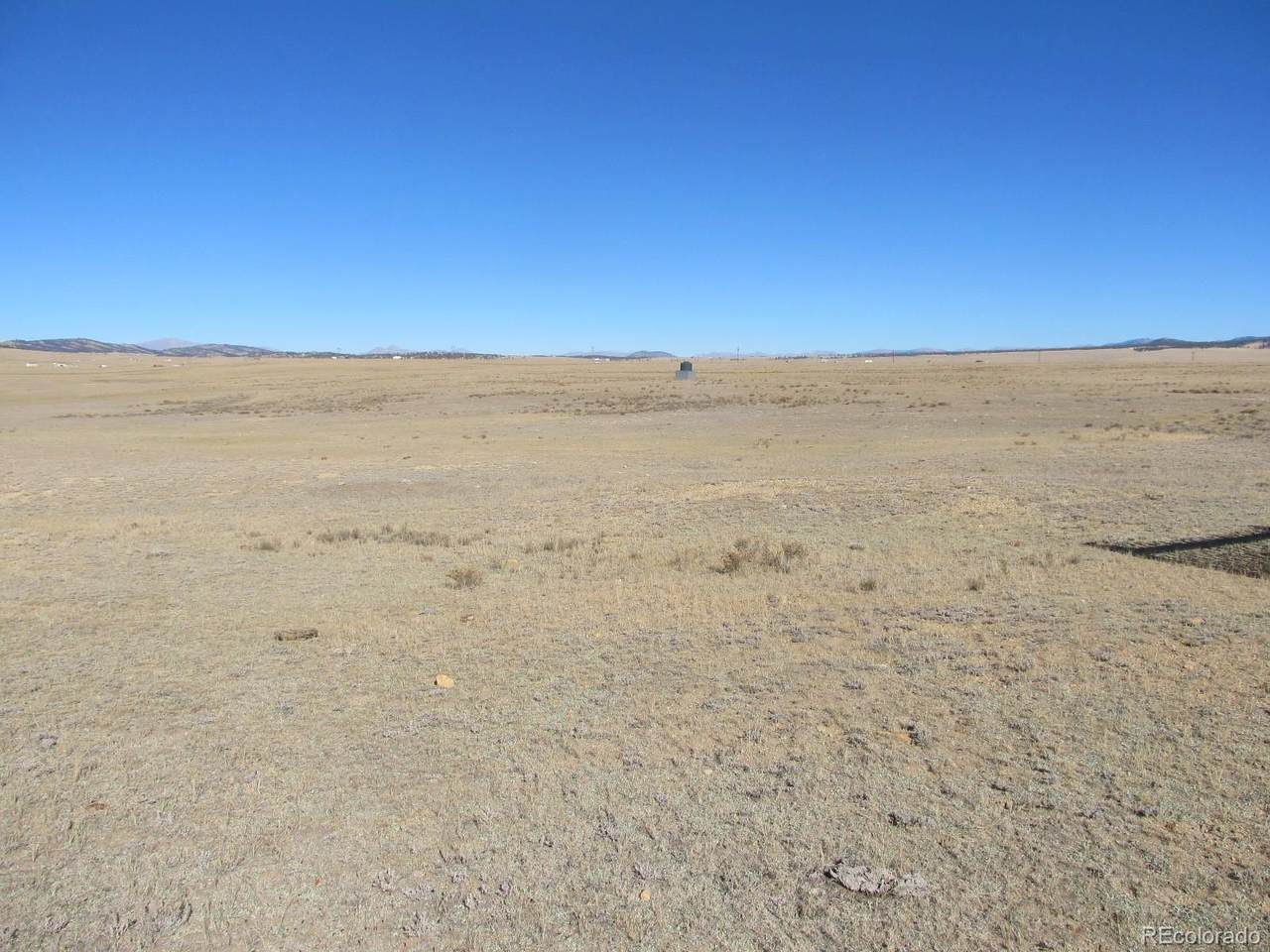 6236 Moffat Road - Photo 1