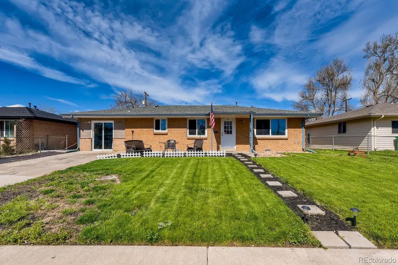 4729 Dudley Street - Photo 1