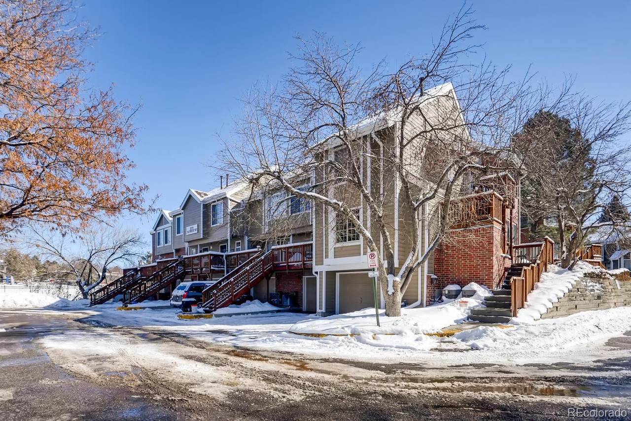 2276 Pitkin Way - Photo 1