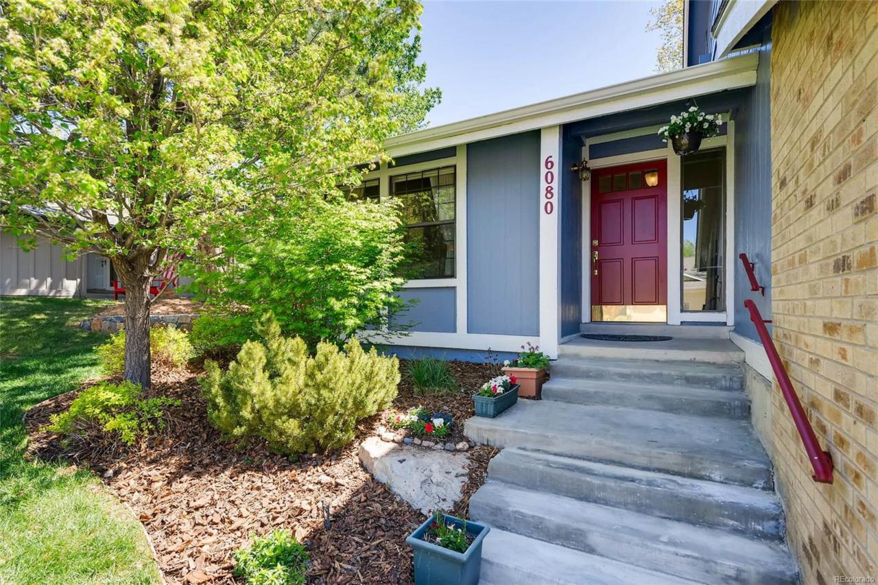 6080 Kenton Way - Photo 1
