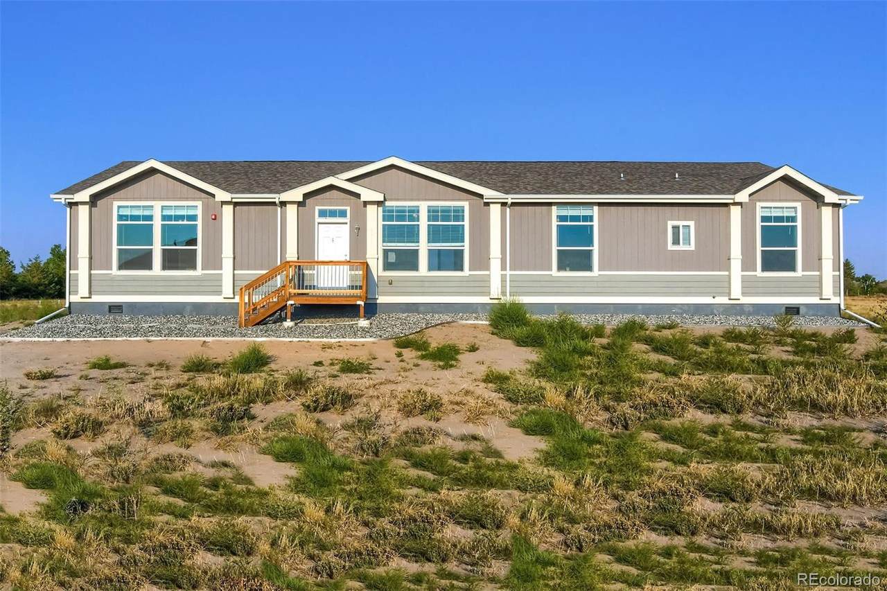 1991 Comanche Circle - Photo 1