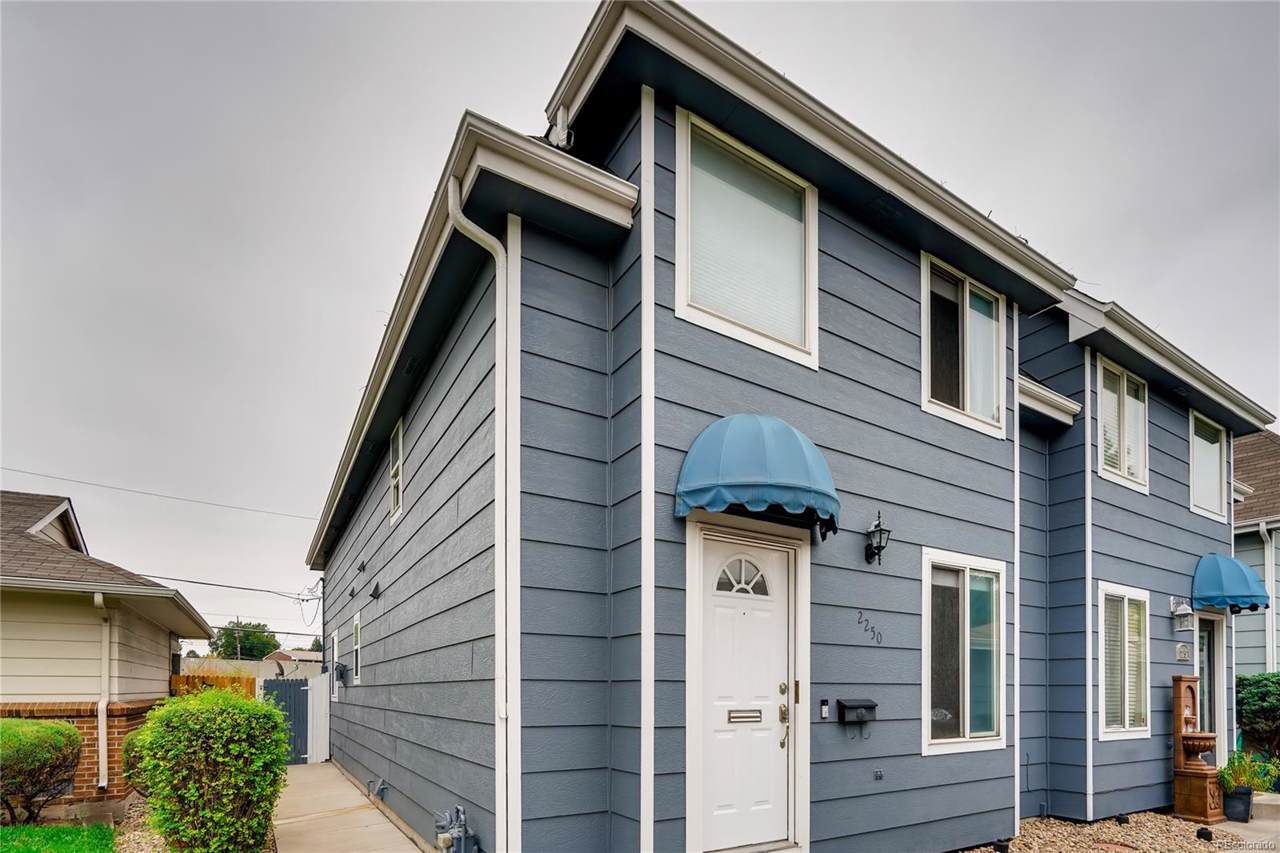 2250 Dexter Street - Photo 1