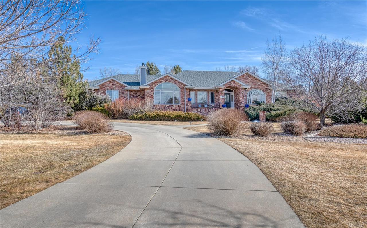 7180 Longview Drive - Photo 1
