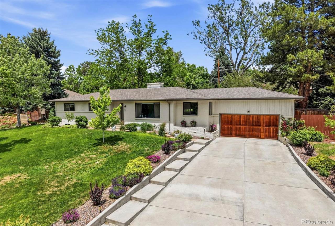 2195 Crabtree Drive - Photo 1