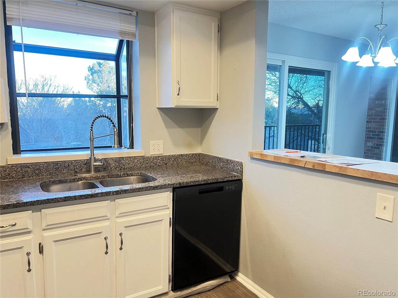 15911 Dakota Place - Photo 1