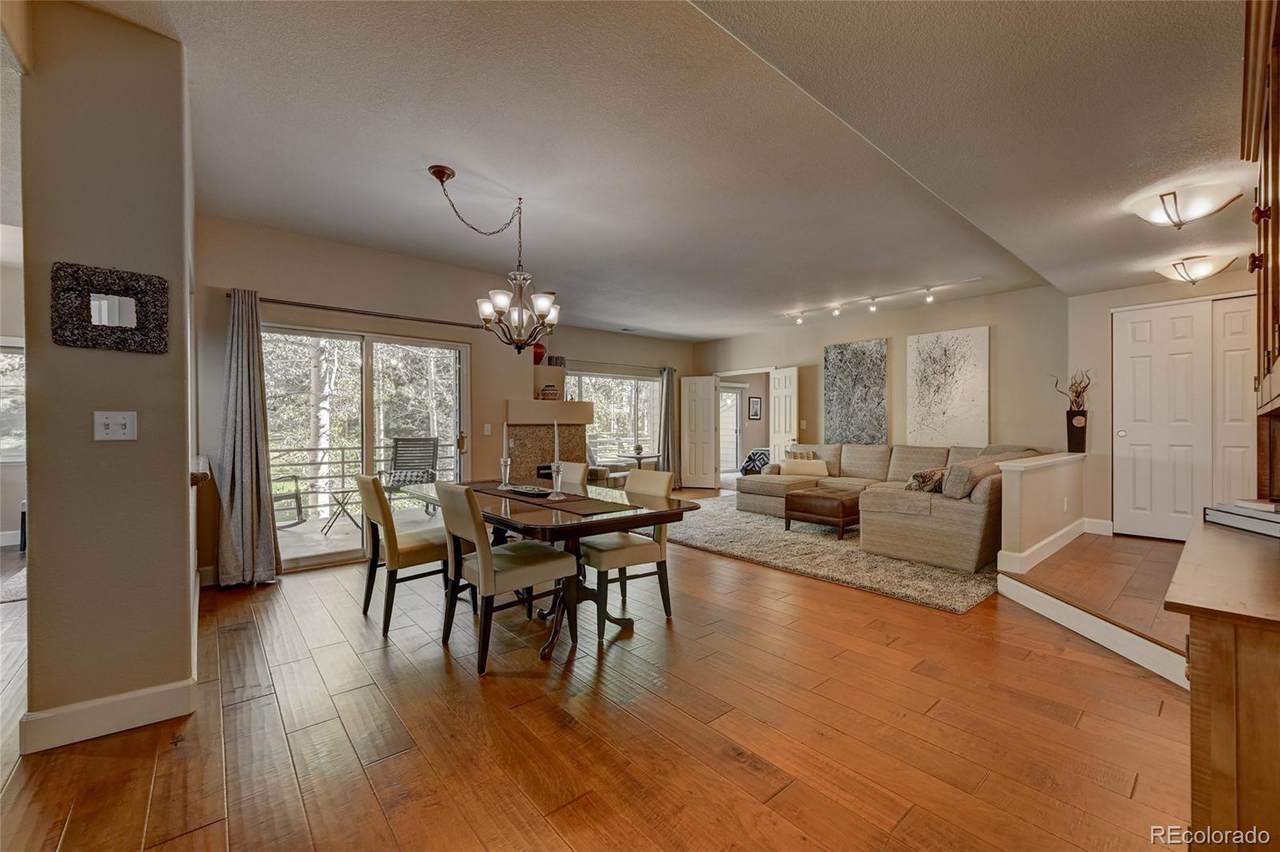 734 Ridgeside Drive - Photo 1