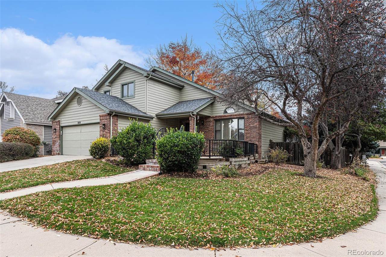 818 Maxwell Court - Photo 1