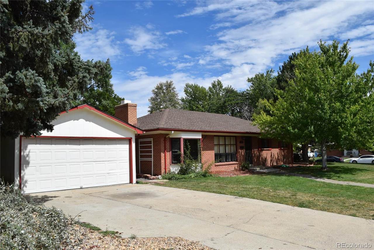 305 1st Avenue - Photo 1