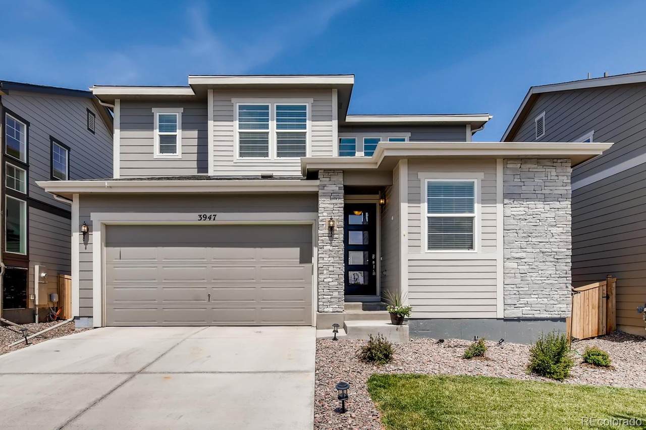 3947 White Leaf Place - Photo 1