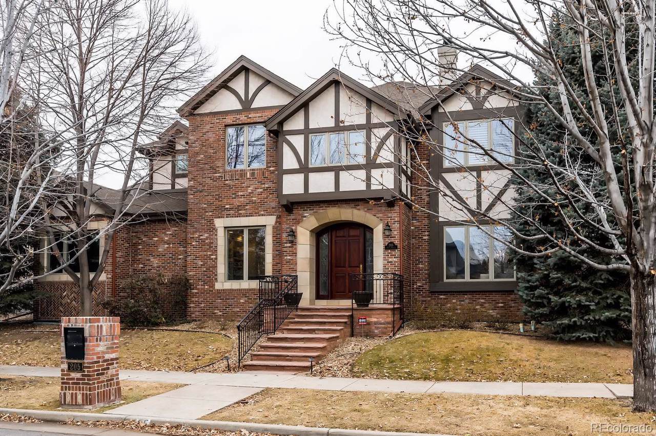 205 Poplar Street - Photo 1