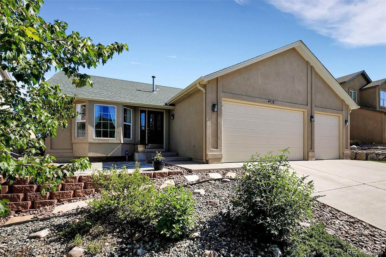 4928 Sand Hill Drive - Photo 1