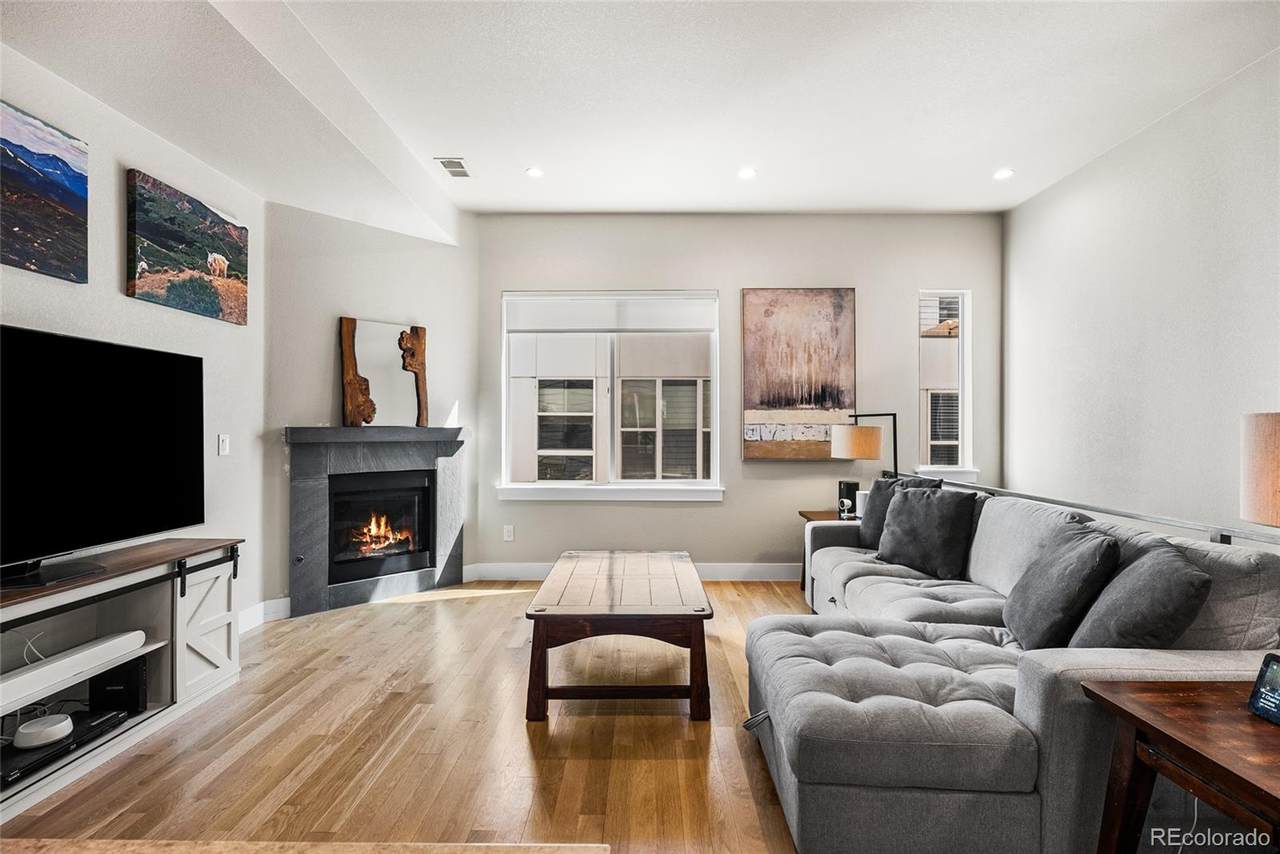 2737 24th Avenue - Photo 1