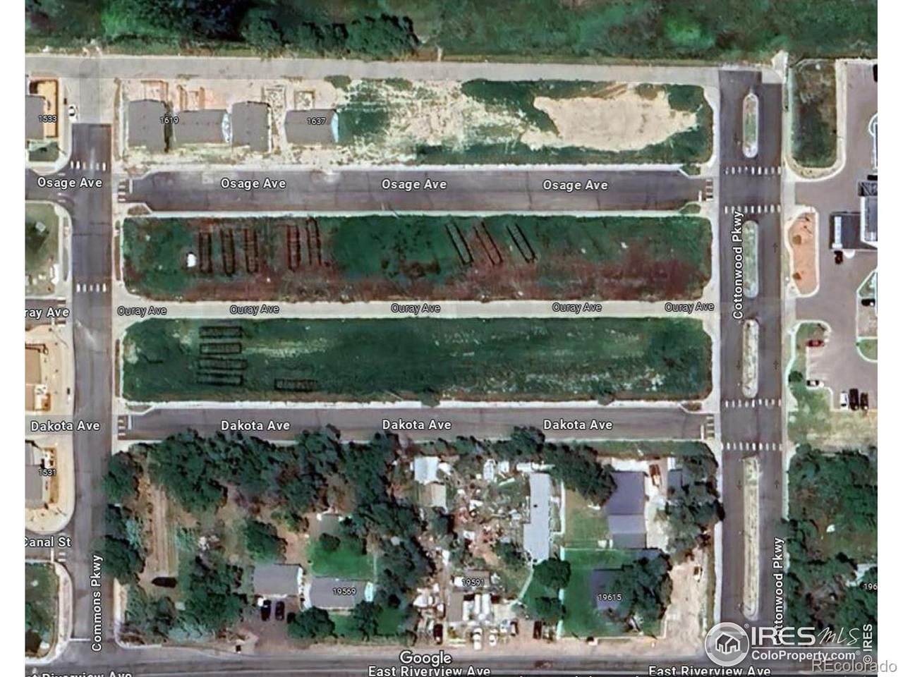 1303 Prairie Place - Photo 1