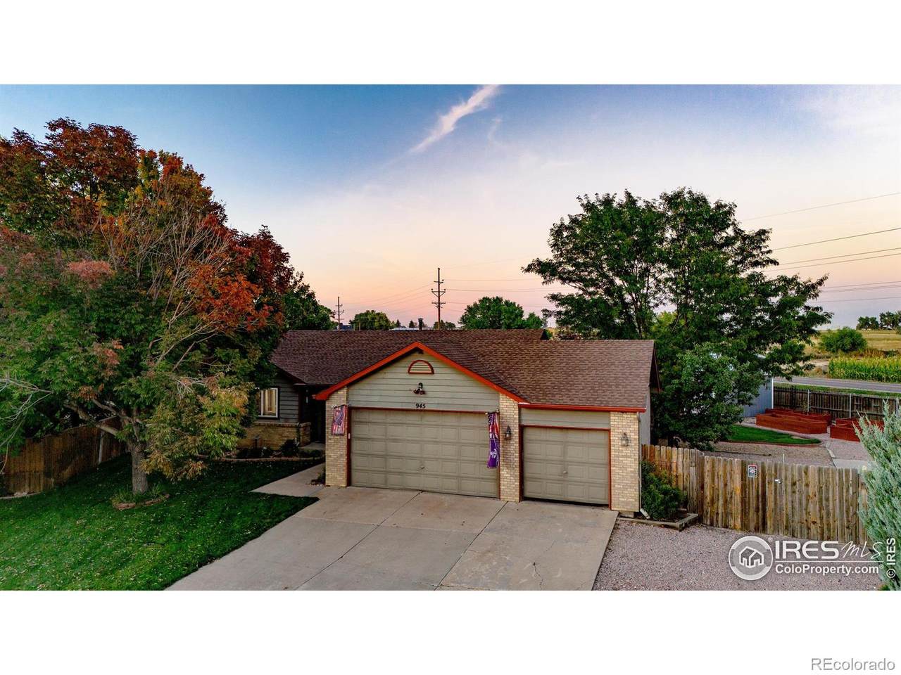 945 4th St Rd - Photo 1