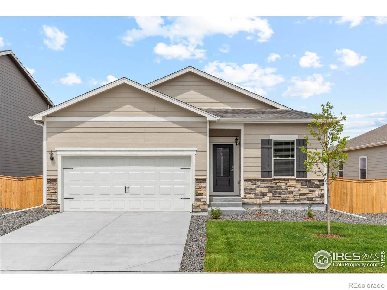 971 Cascade Falls Street - Photo 1