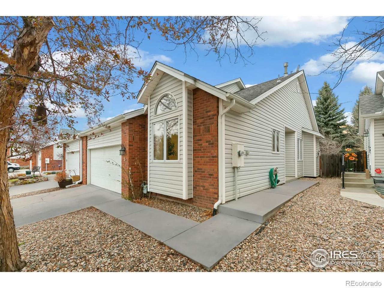 1136 Wabash Street - Photo 1