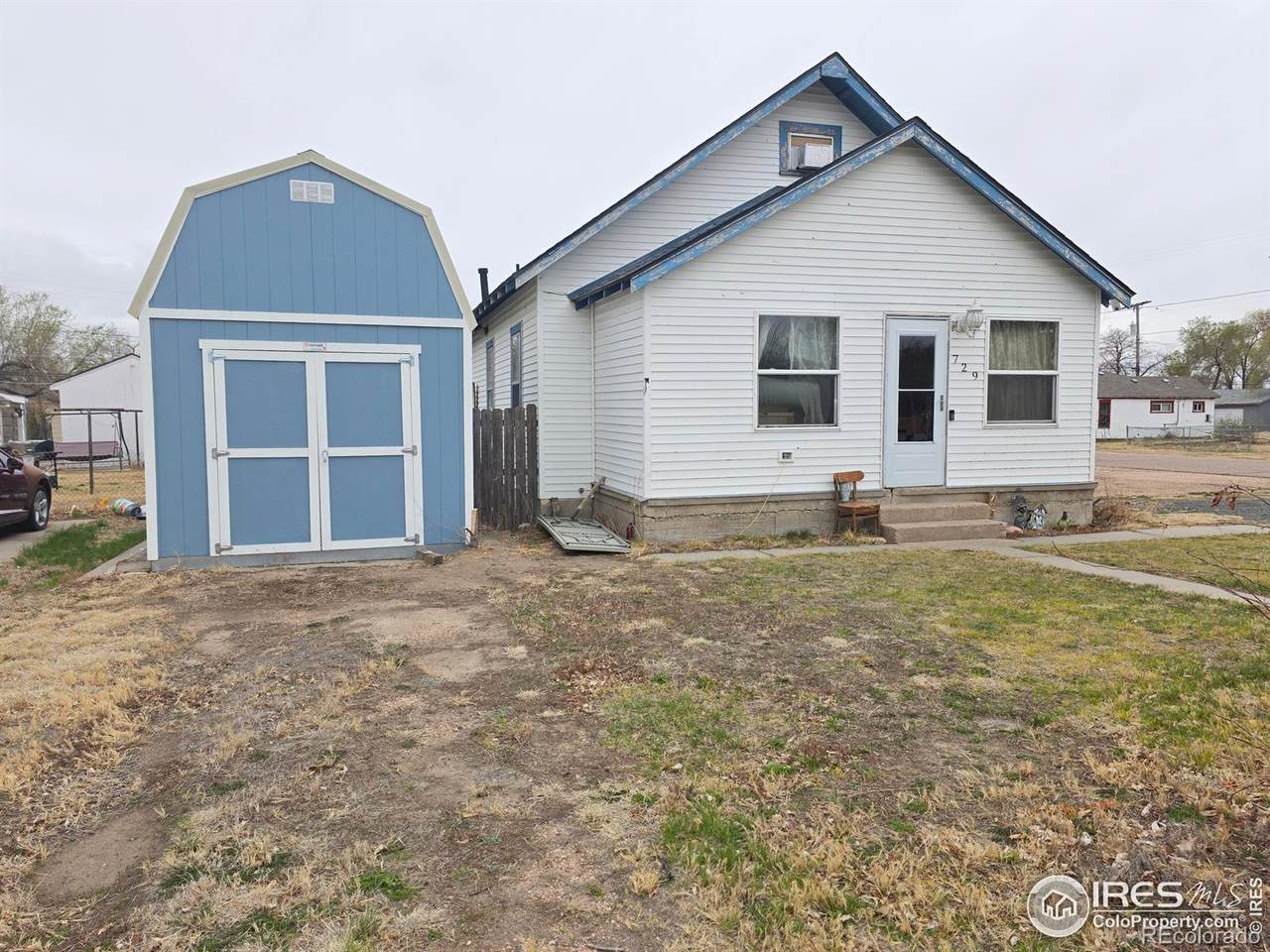 729 Cleveland Street - Photo 1