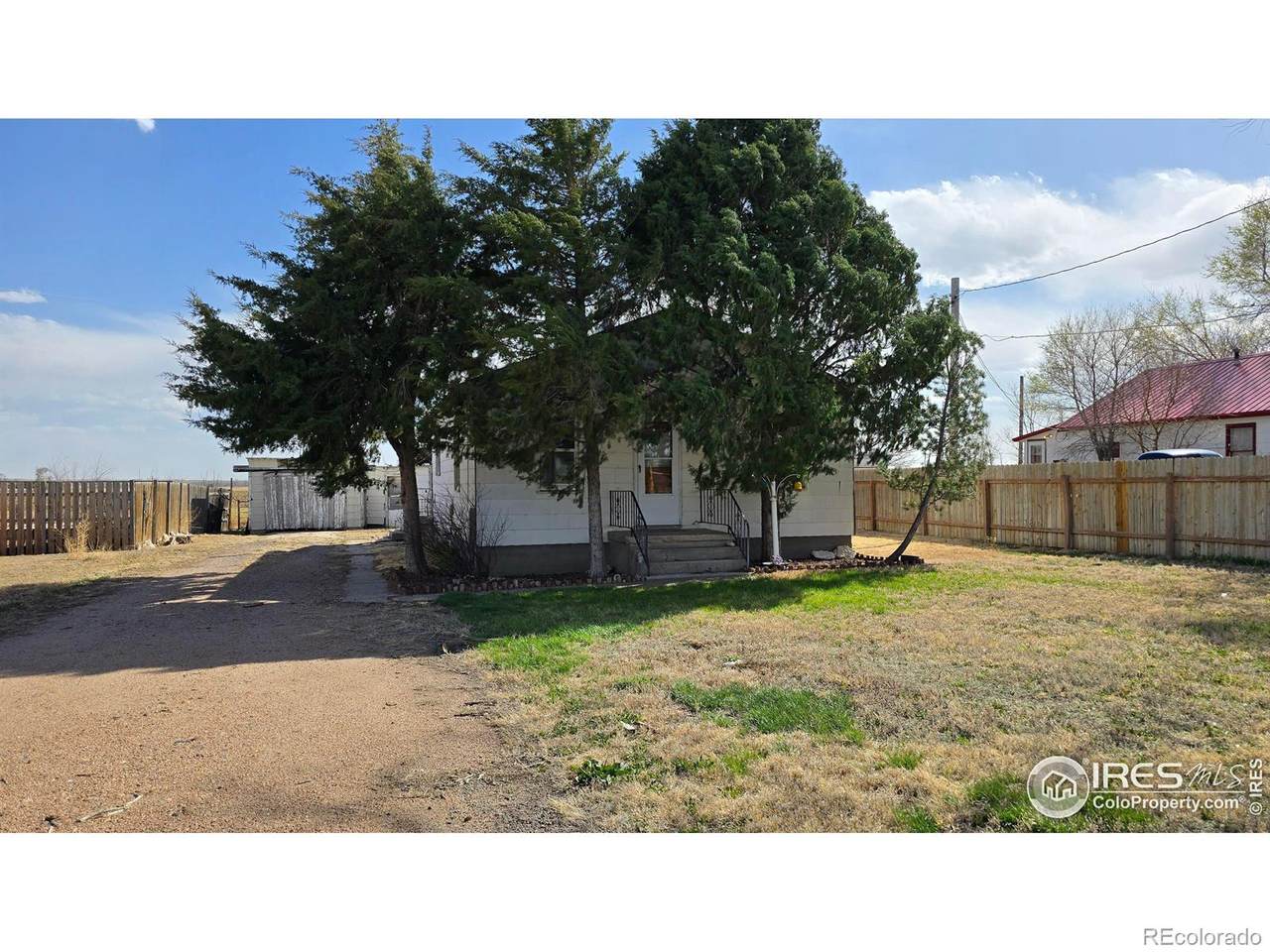 19140 Chambers Drive - Photo 1