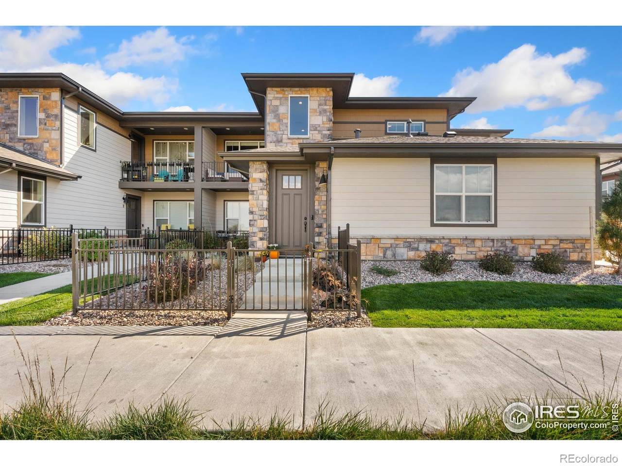 820 Schlagel Street - Photo 1
