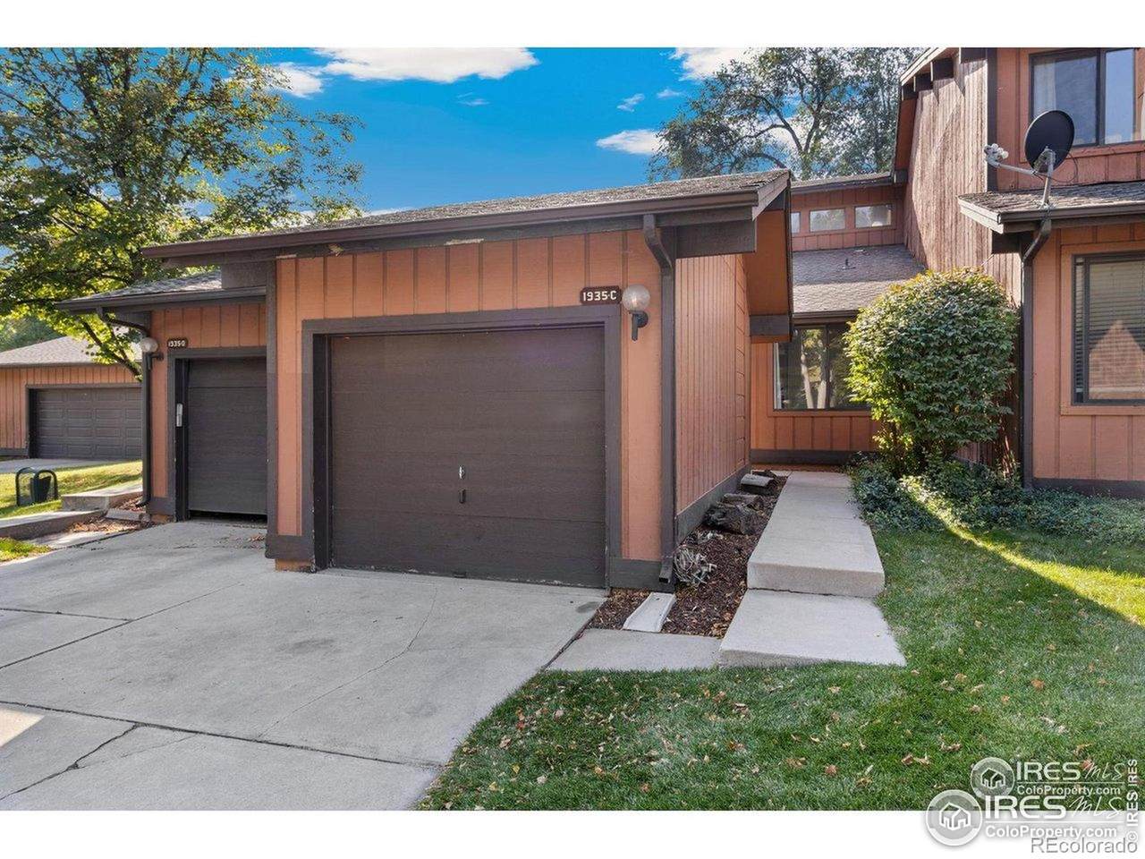 1935 Waters Edge Street - Photo 1