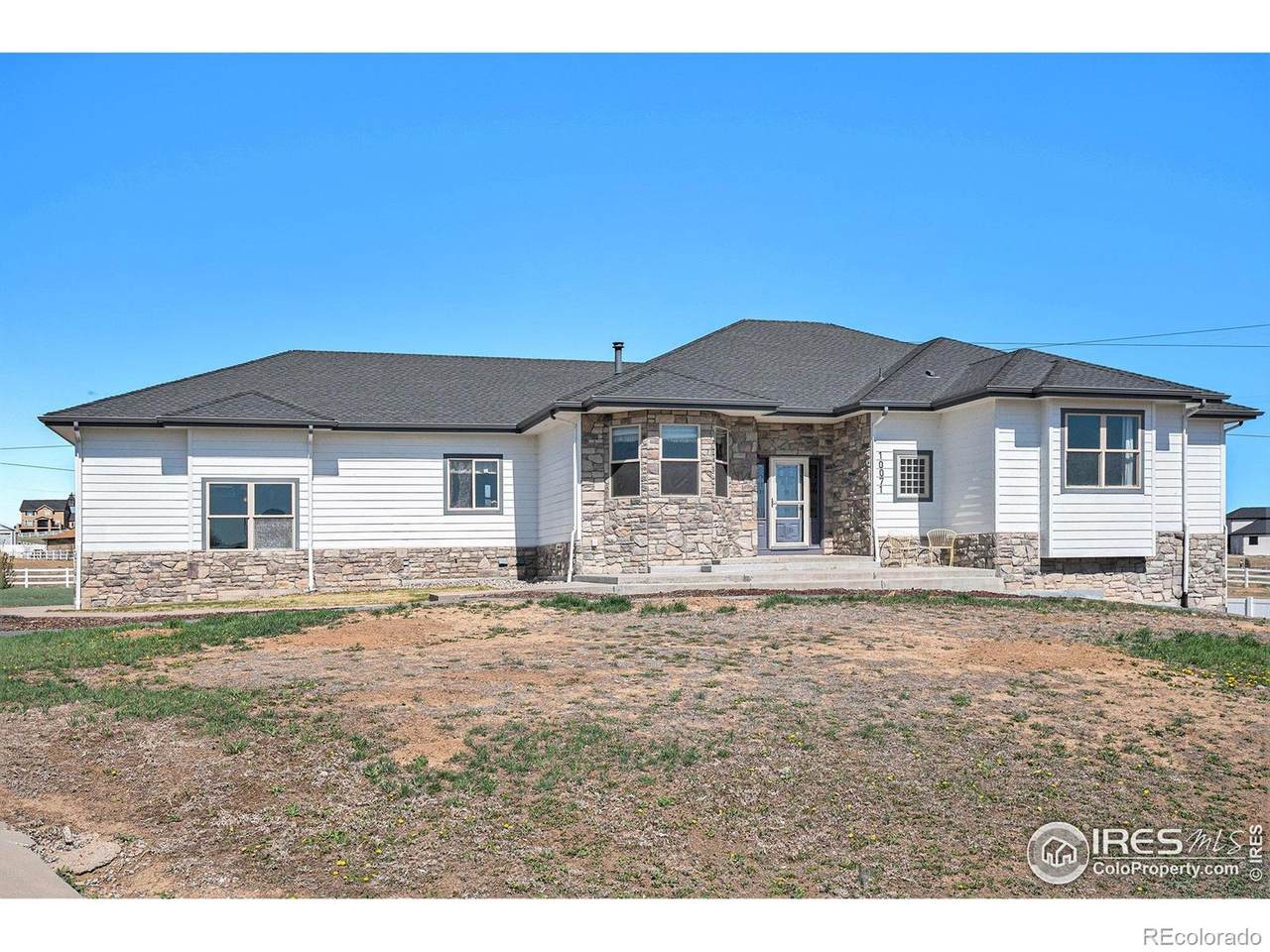 10071 142nd Avenue - Photo 1