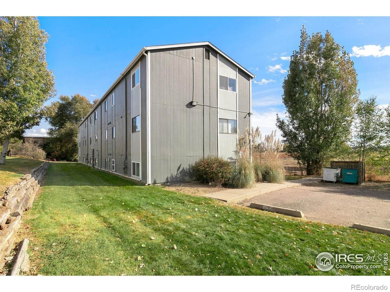 1684 Riverside Avenue - Photo 1