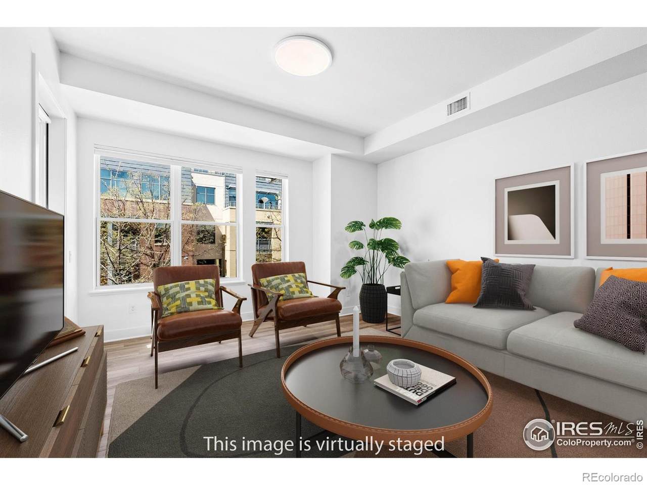 1707 Walnut Street - Photo 1