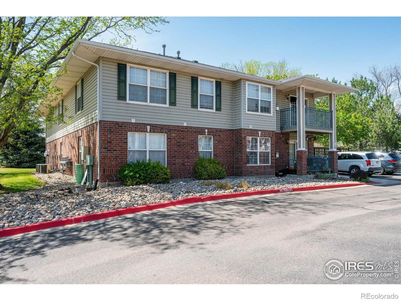 2551 24th Street - Photo 1