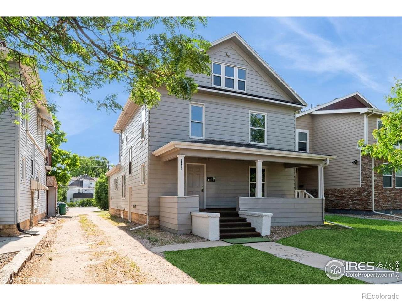 1718 11th Avenue - Photo 1