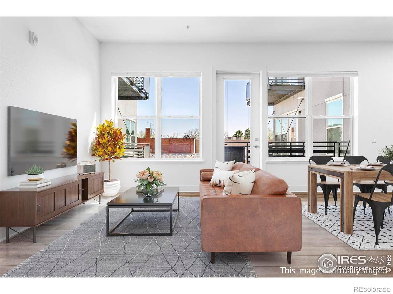 1707 Walnut Street - Photo 1