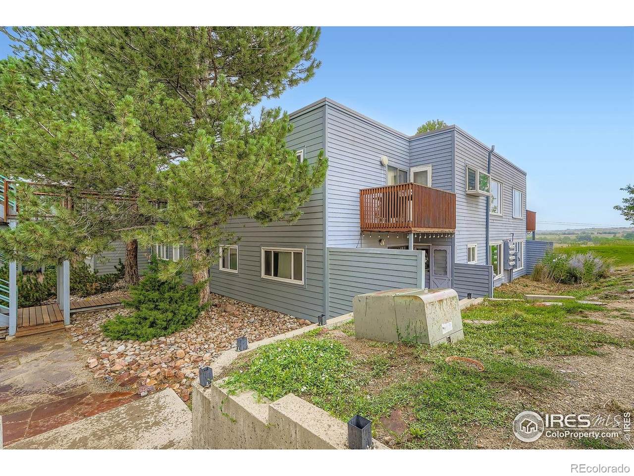 1596 Bradley Drive - Photo 1