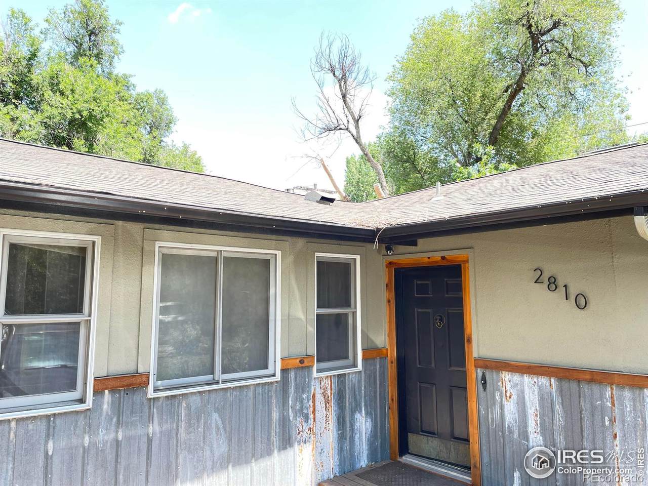 2810 Cherry Lane - Photo 1