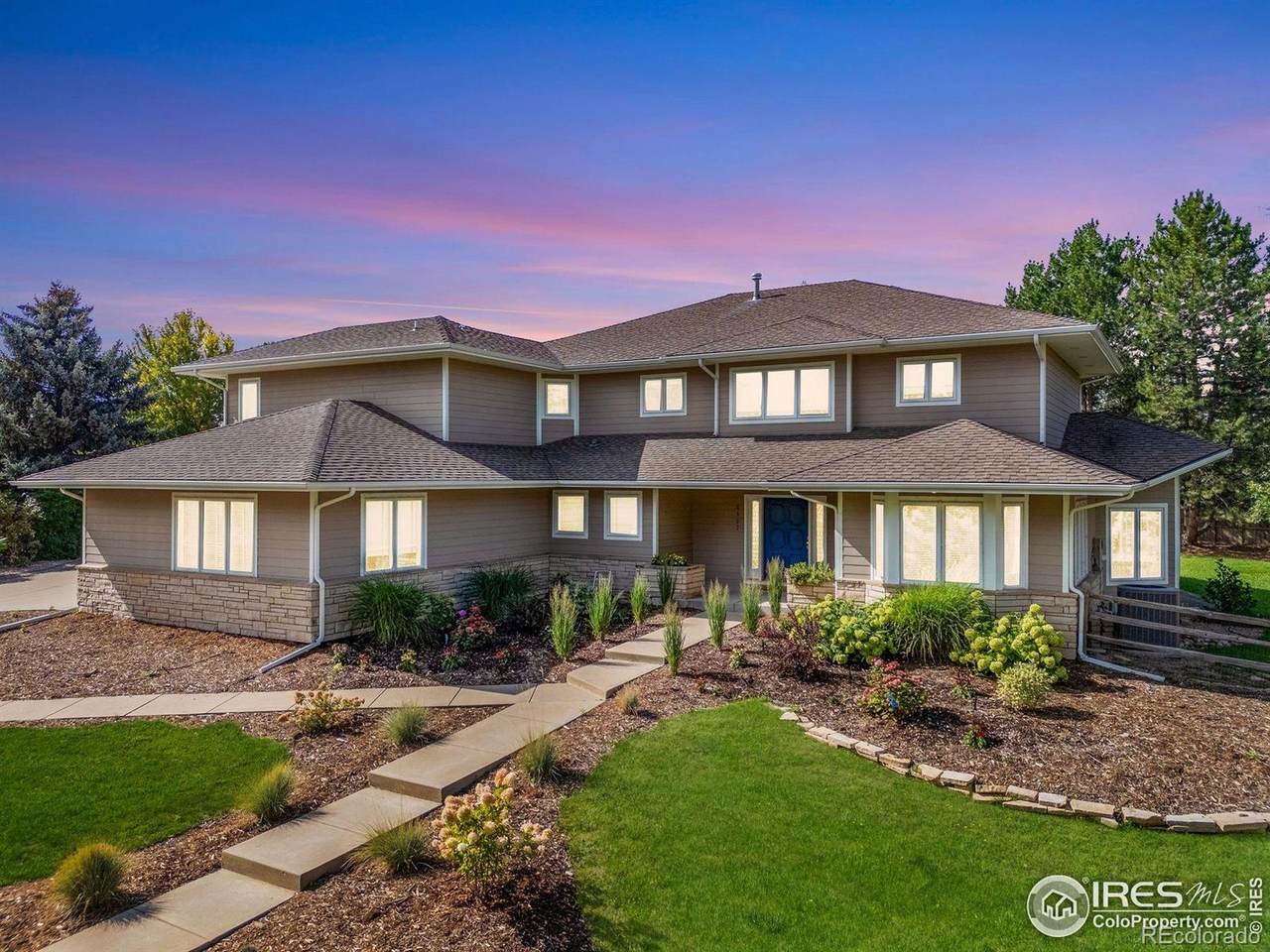 2527 Columbine Circle - Photo 1