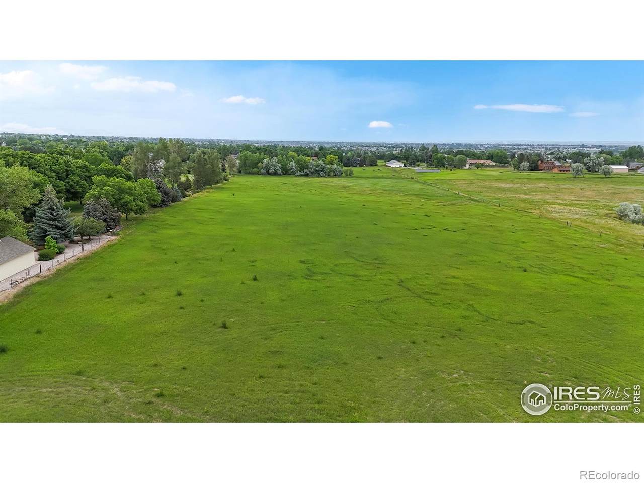 512 County Road 30 - Photo 1