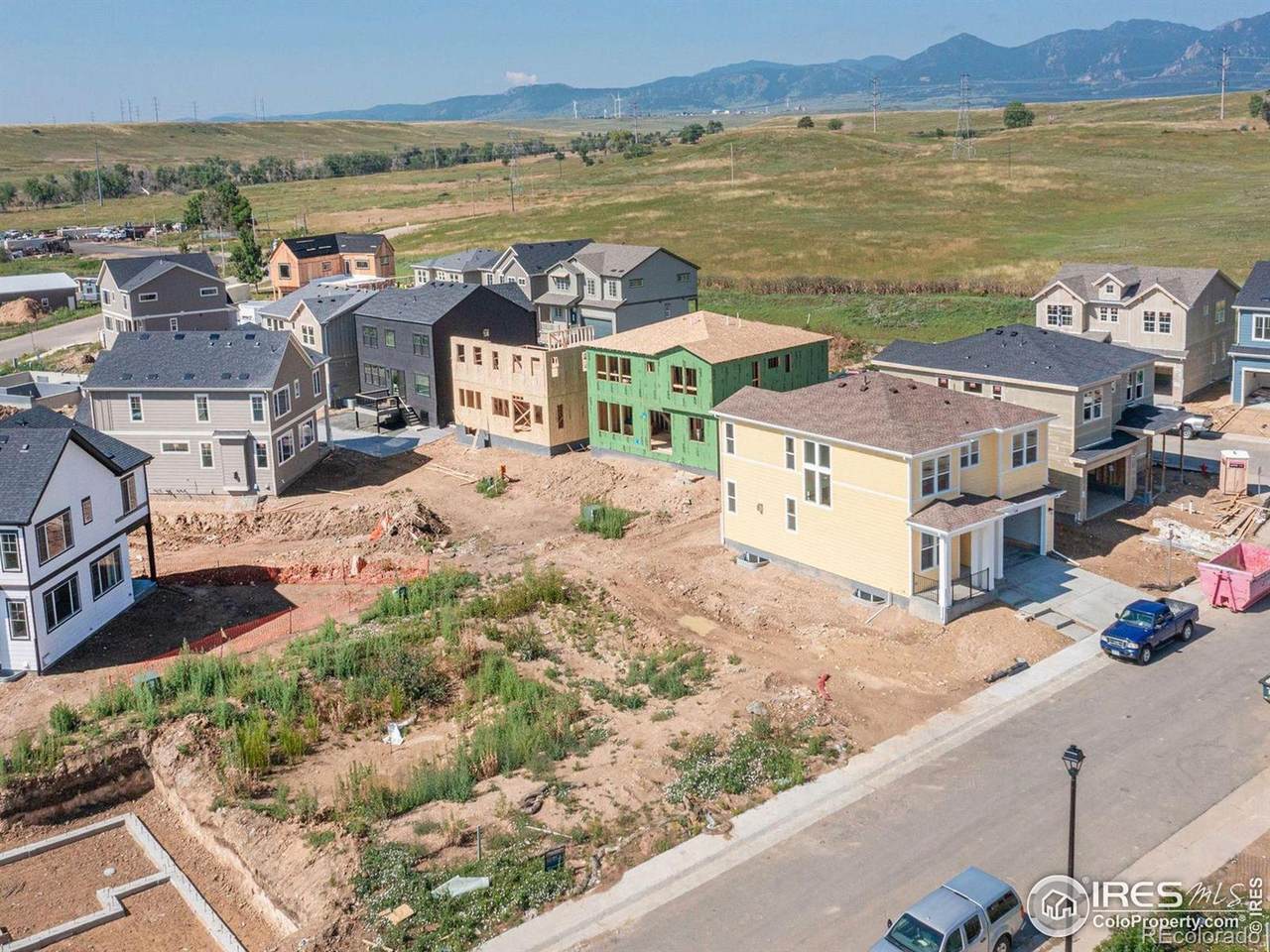 110 Cayauga Way - Photo 1