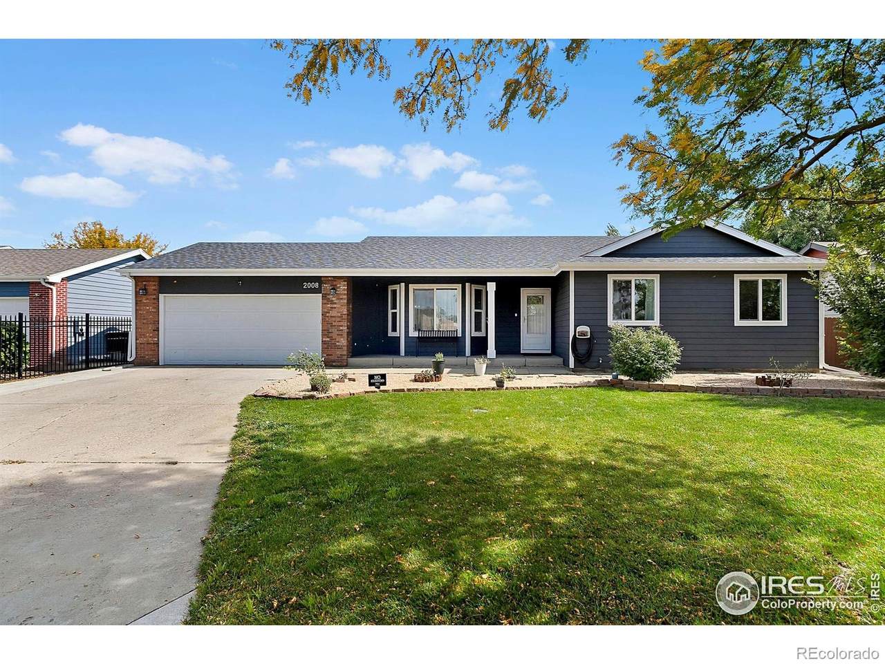 2008 Balsam Avenue - Photo 1