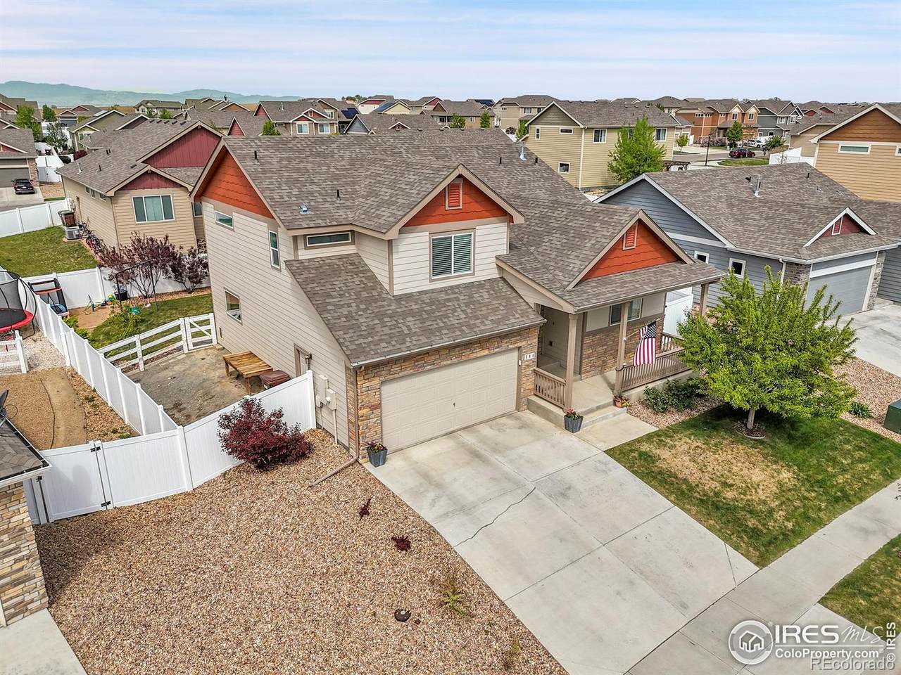 711 Mt Evans Avenue - Photo 1