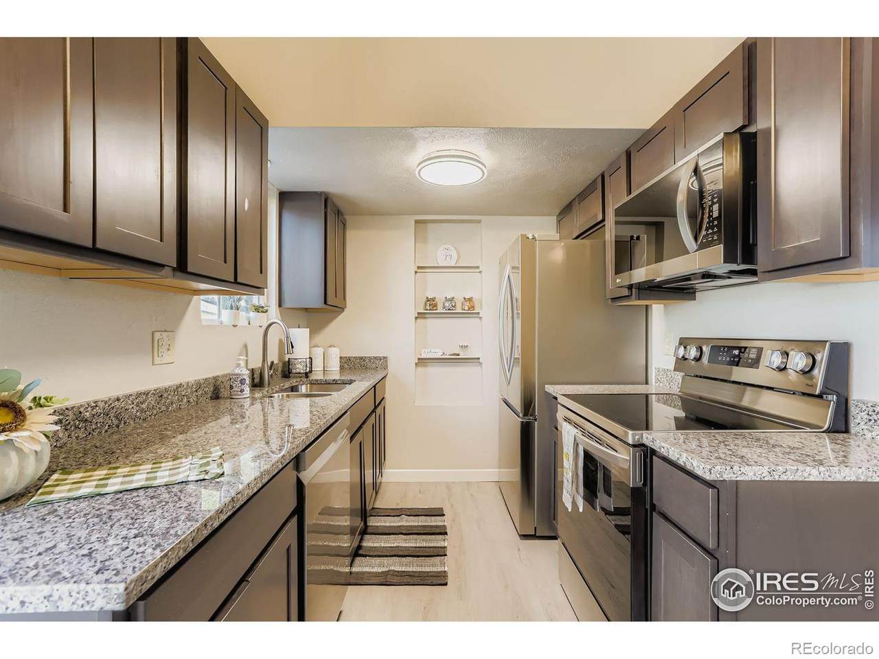 1061 Townley Circle - Photo 1