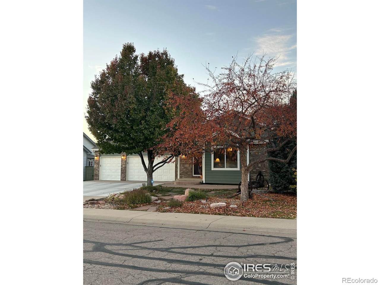3105 58th Ave Ct - Photo 1