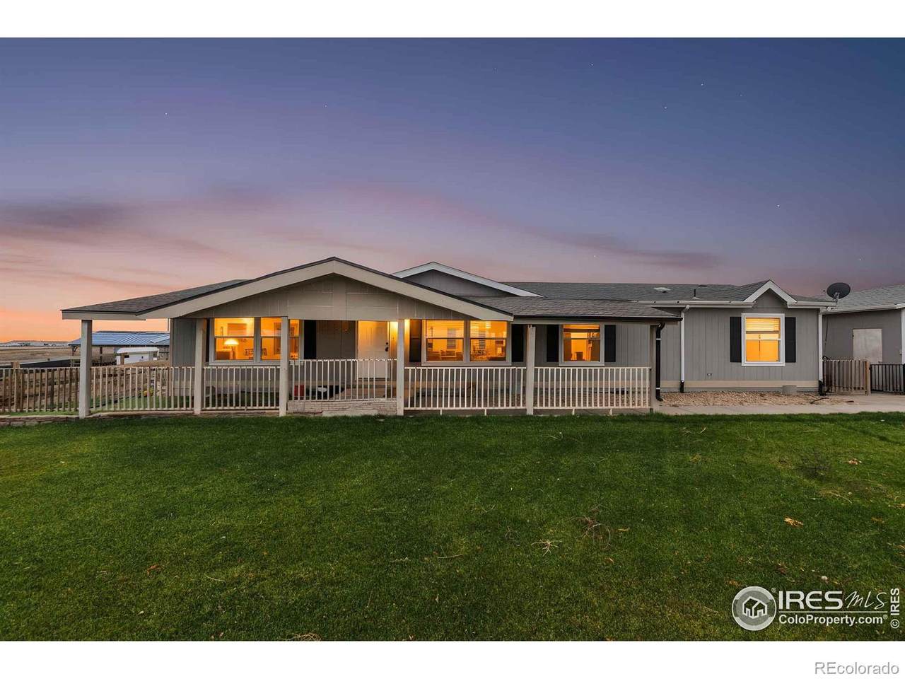 39236 Boulevard - Photo 1