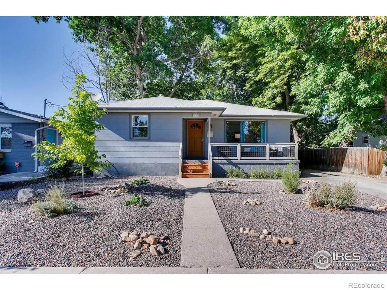 853 7th Street - Photo 1